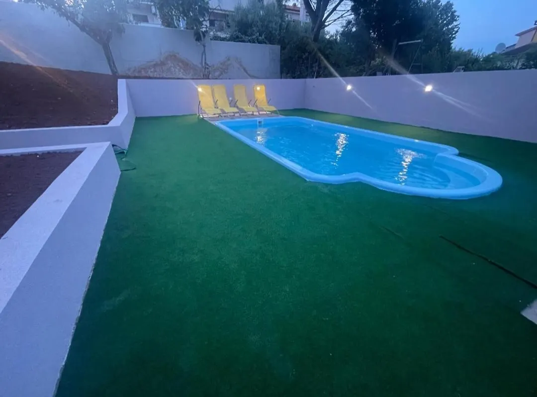 בית נופש House In Pula City Center Near The Beach